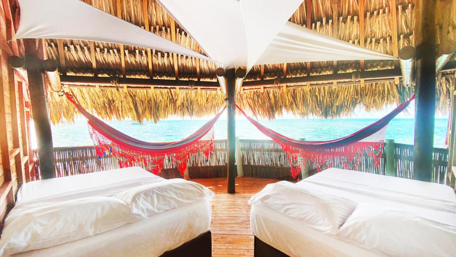 Casa En El Agua Hotel Tintipan Island Exterior photo